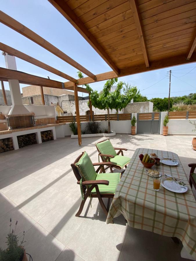 Avli House Vori Villa ภายนอก รูปภาพ